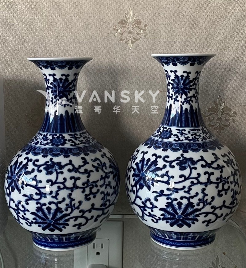 240327202150_Blue Vase.jpeg